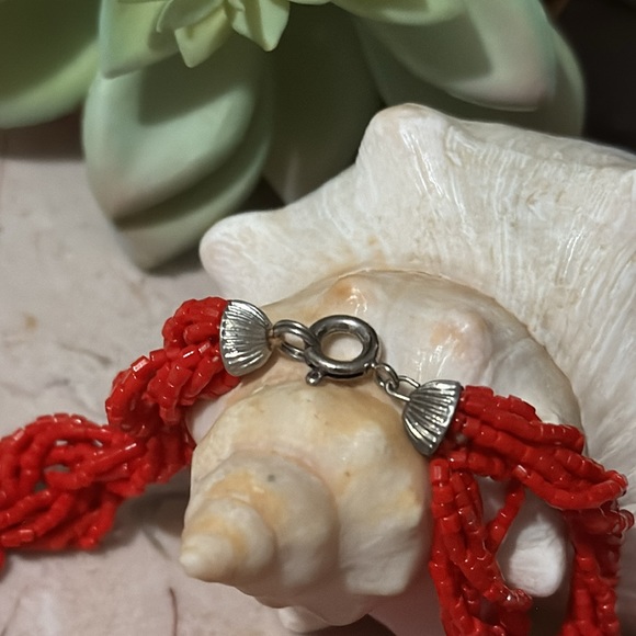 Beaded Necklace and Bracelet Set-Red Seed Beads-Multi Strand Twisted Details-EUC - Picture 7 of 14